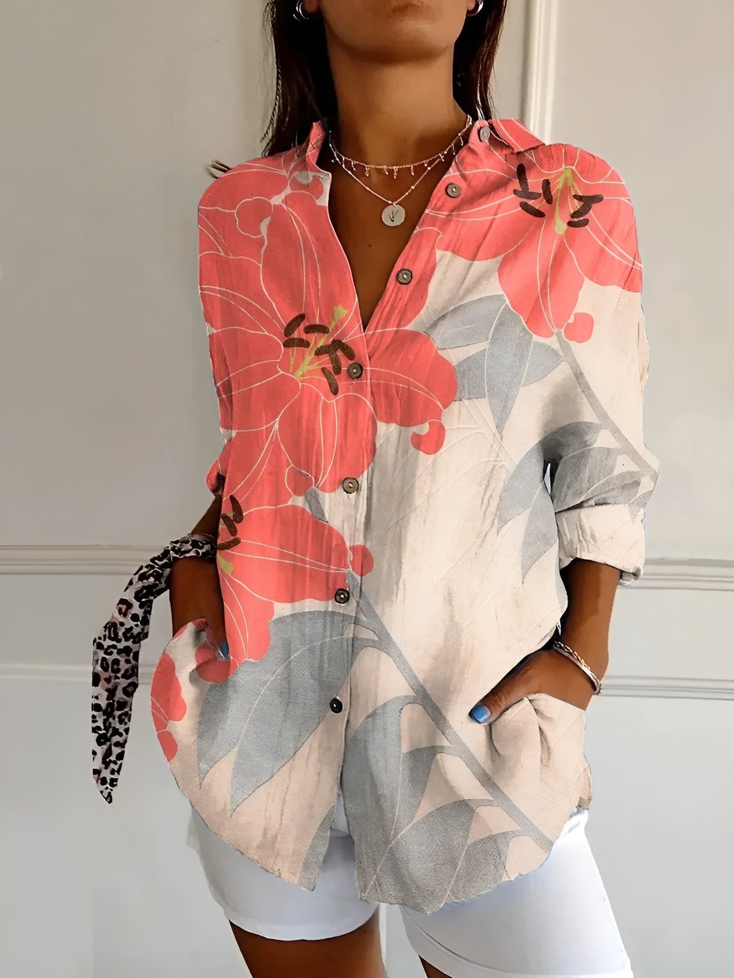 Joie - Blusa con estampado floral y botones